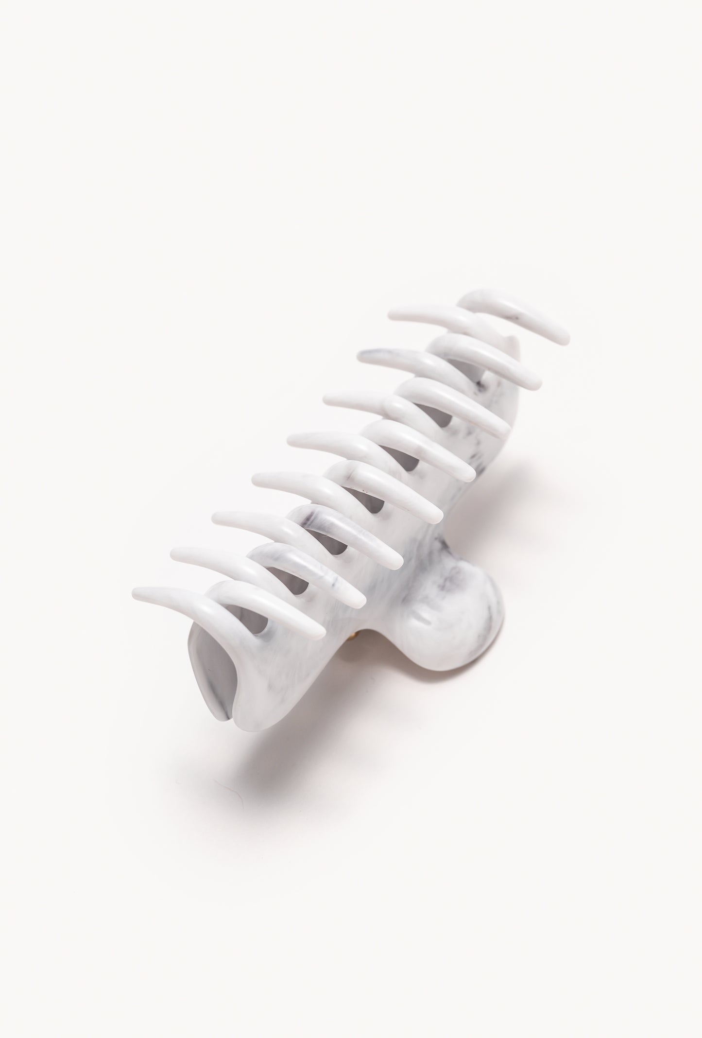 No. 4 Claw Clip