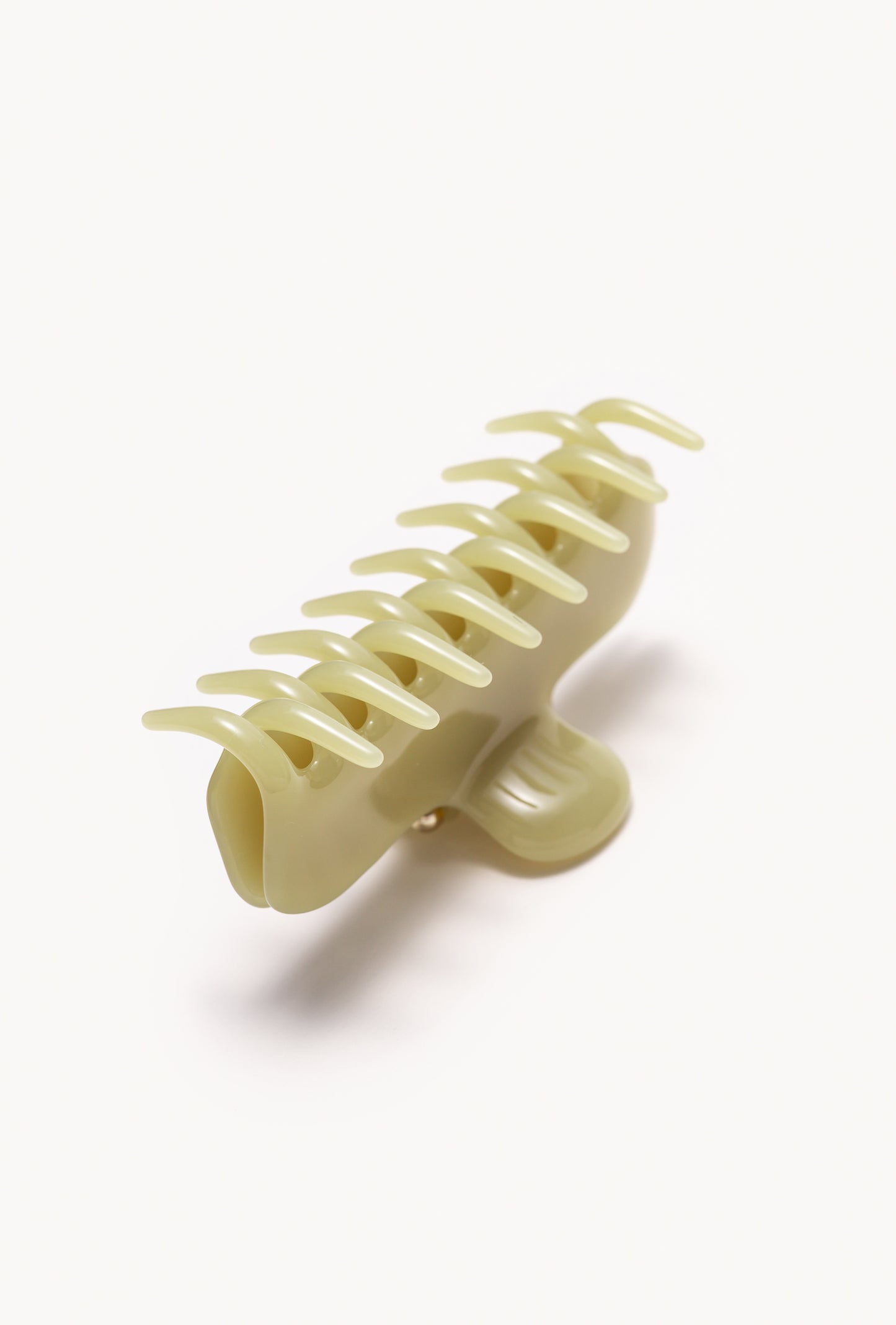 No. 4 Claw Clip