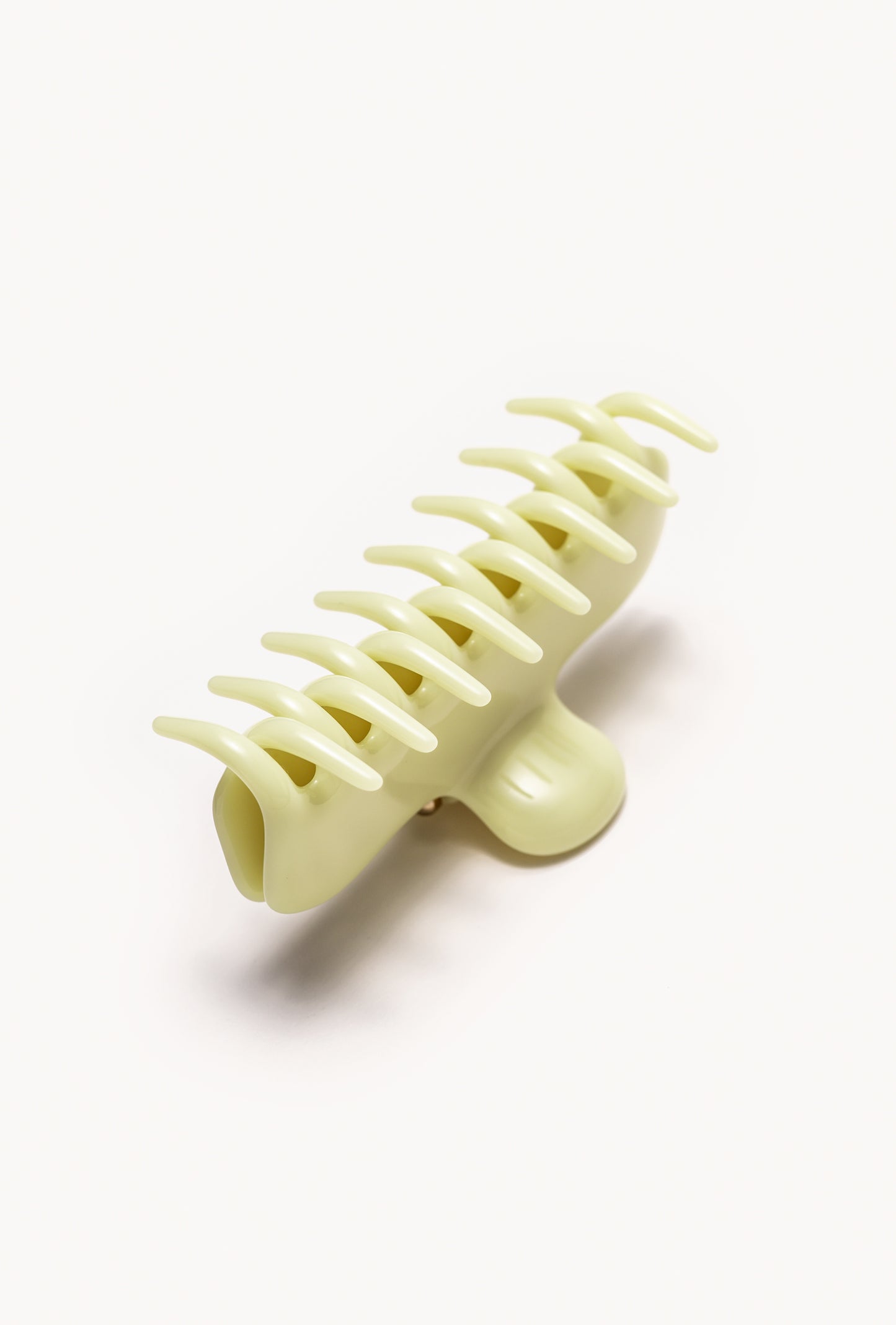 No. 4 Claw Clip