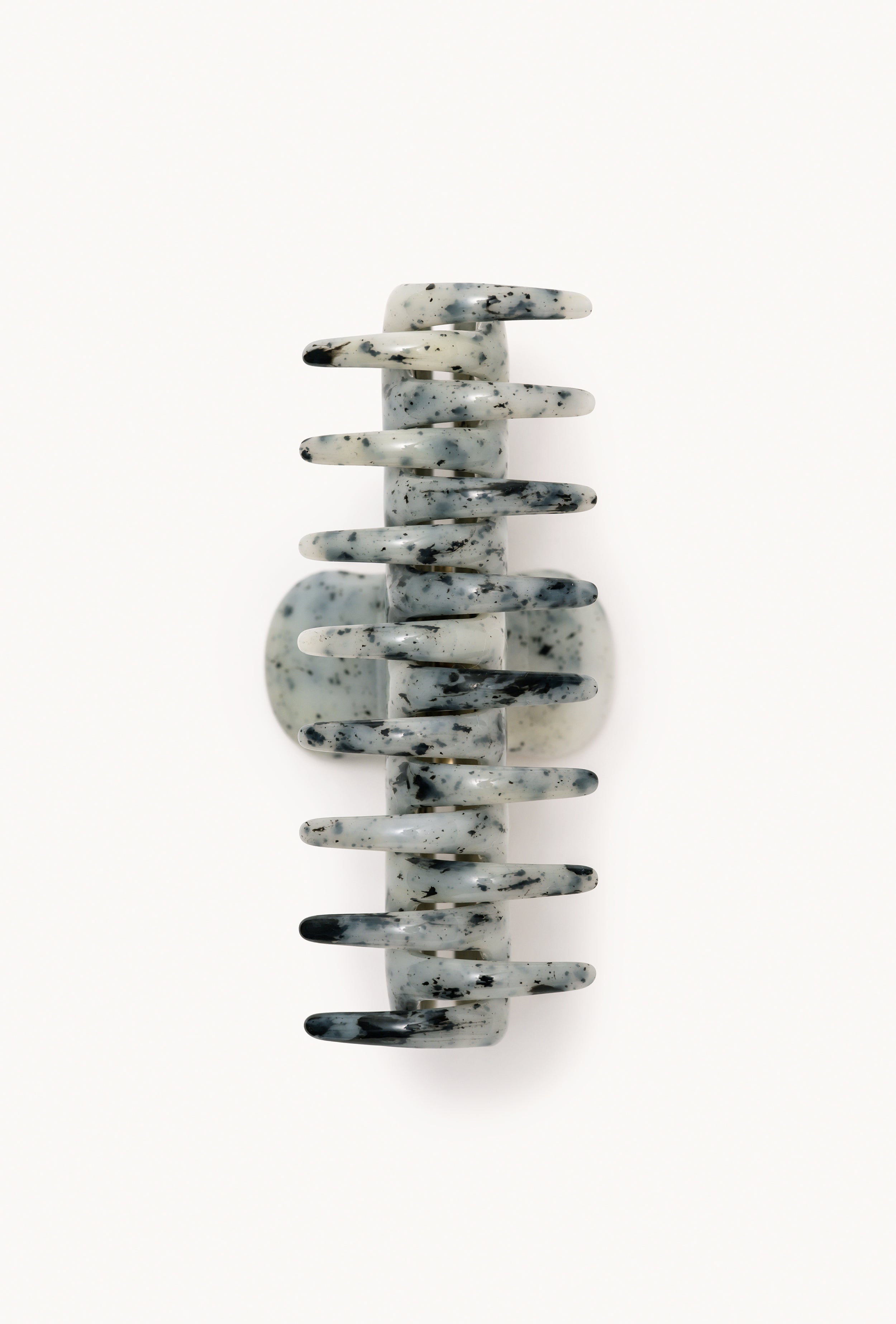 k*様 【新品】人気急上昇　UNDO HAIRWARE No.4 claw クリ 4