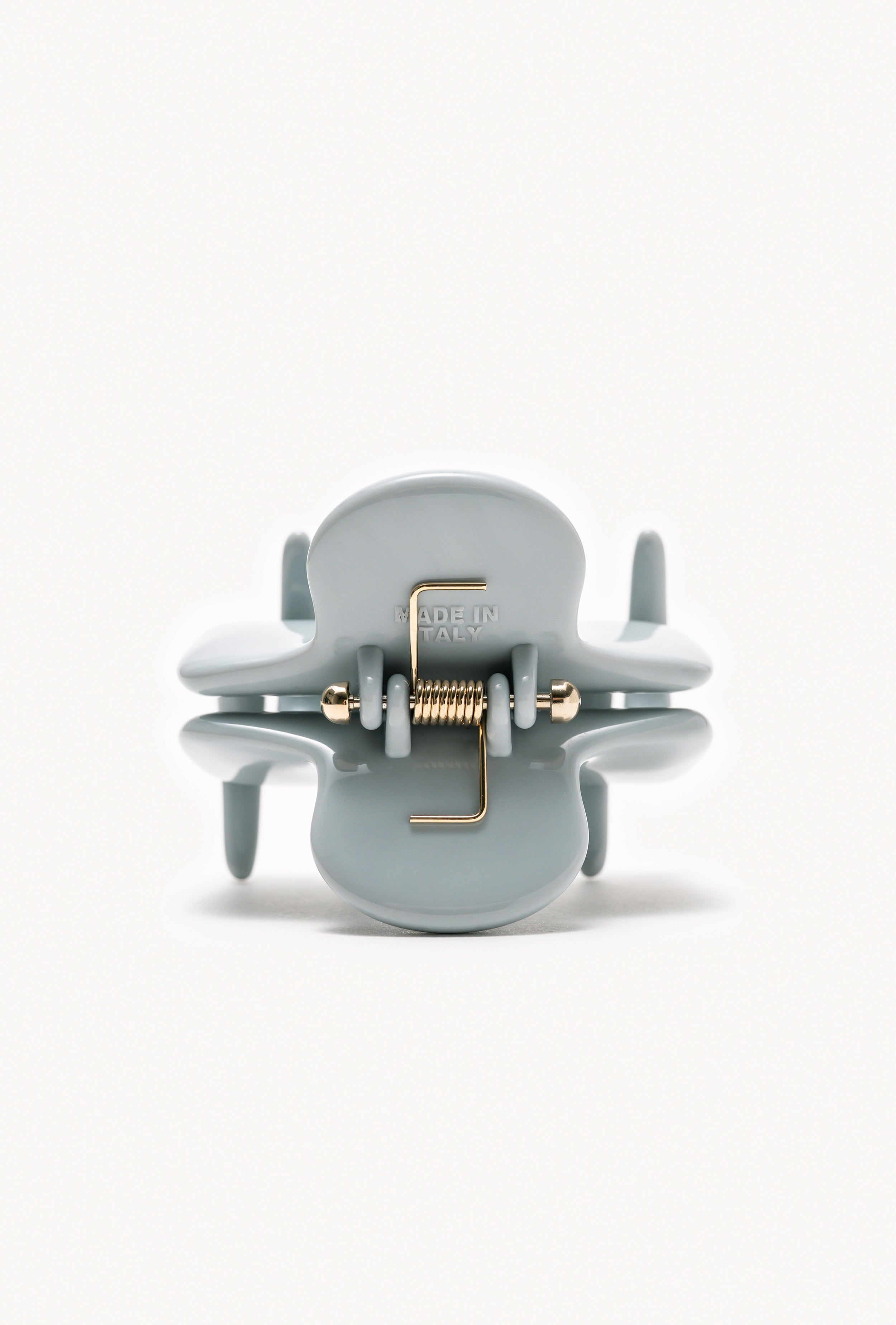 No. 5 Claw Clip - Pale Blue – Undo Hairware