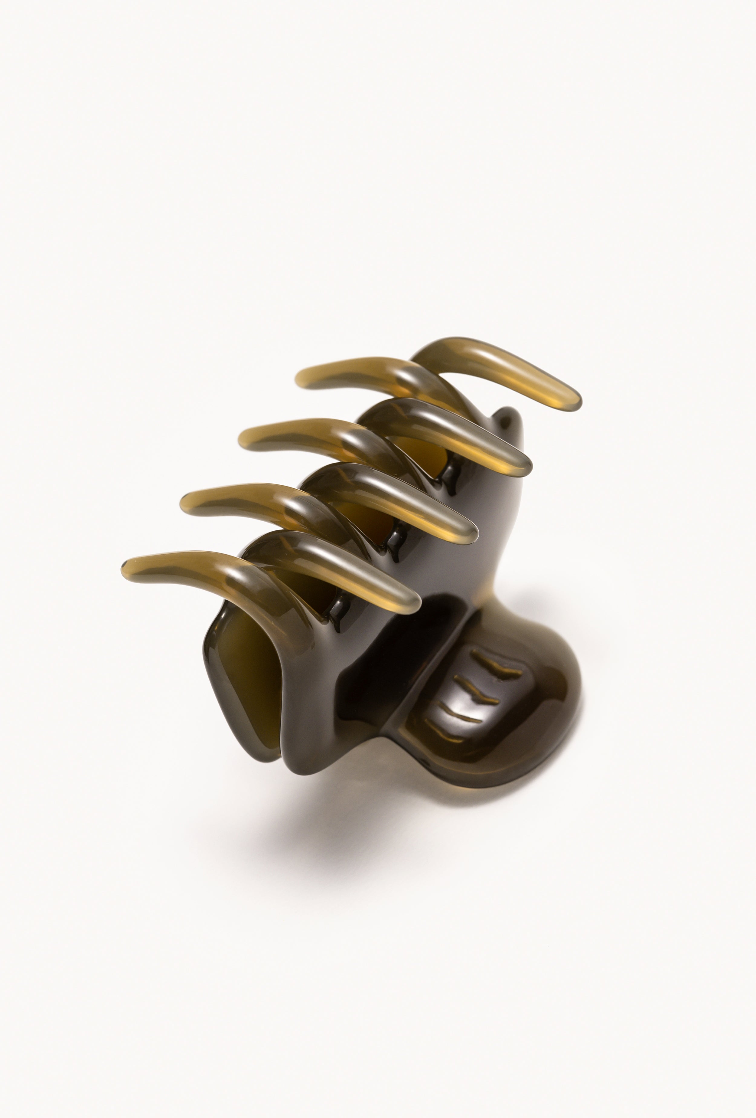 No. 5 Claw Clip - Olive – Undo Hairware